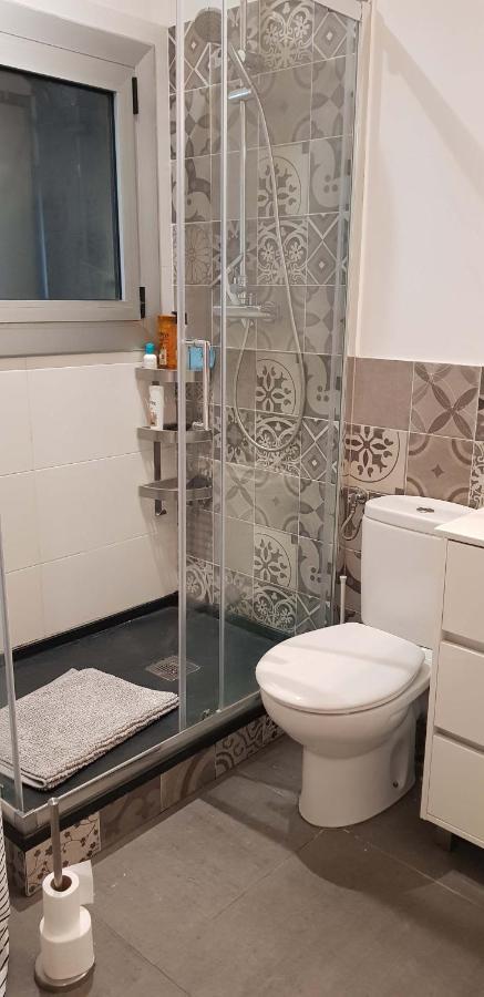 Casa Comoda Y Equipada Para 6 En Centro Pueblo Torroella de Montgrí Buitenkant foto
